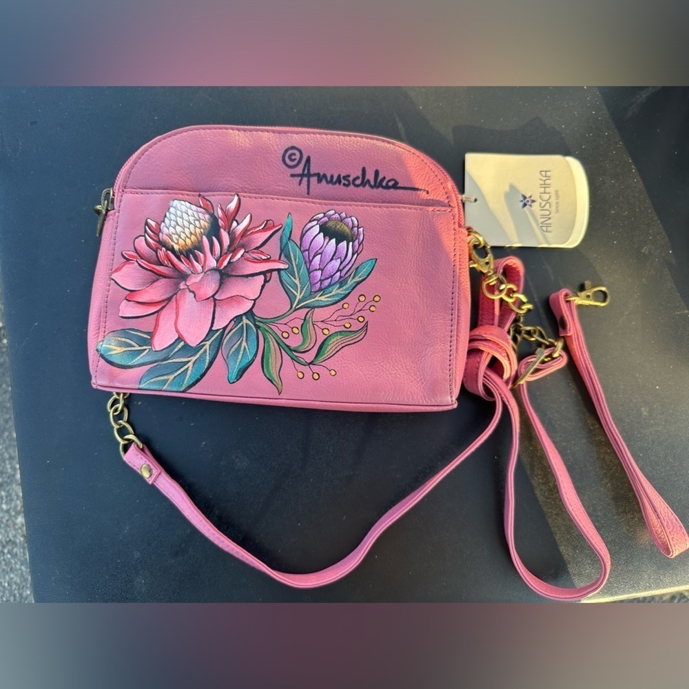 Brand new anuschka purse perfect condition